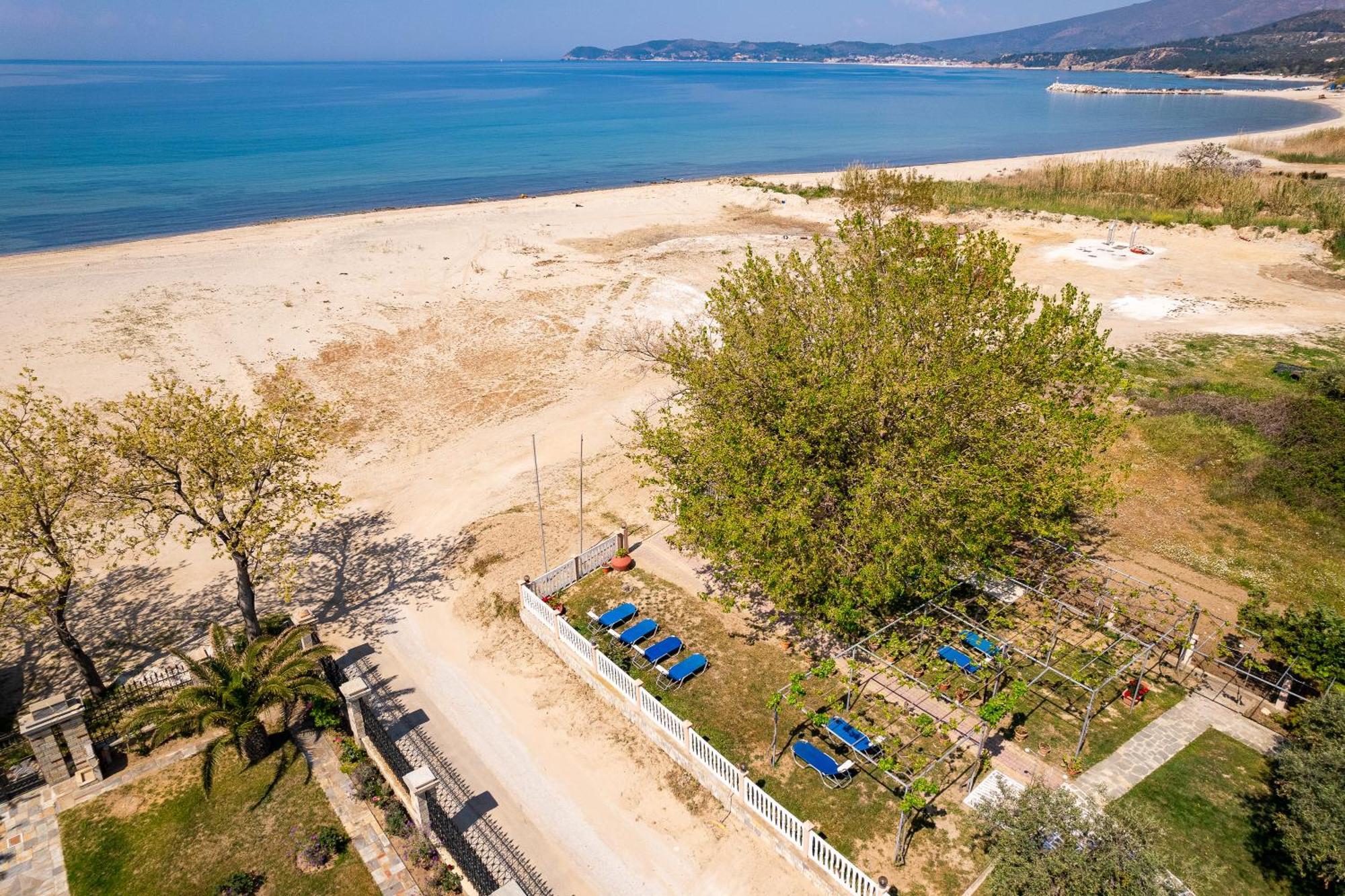 Olivento Beach Front Suites โปตอส ภายนอก รูปภาพ