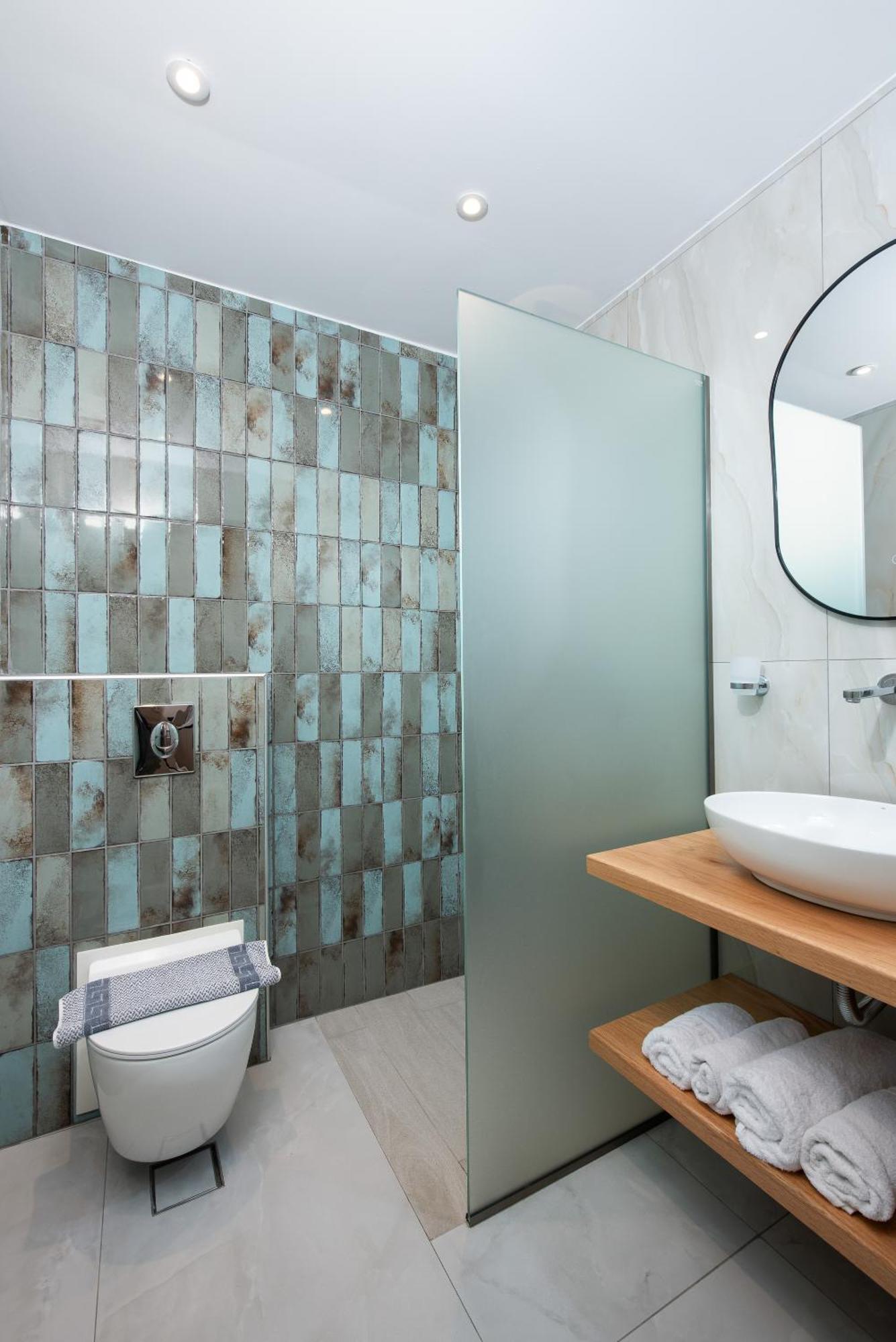 Olivento Beach Front Suites โปตอส ภายนอก รูปภาพ